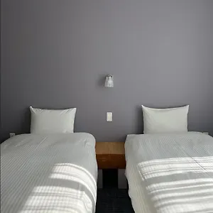Air Hotel